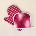 Kuhinjski set bordo kockice